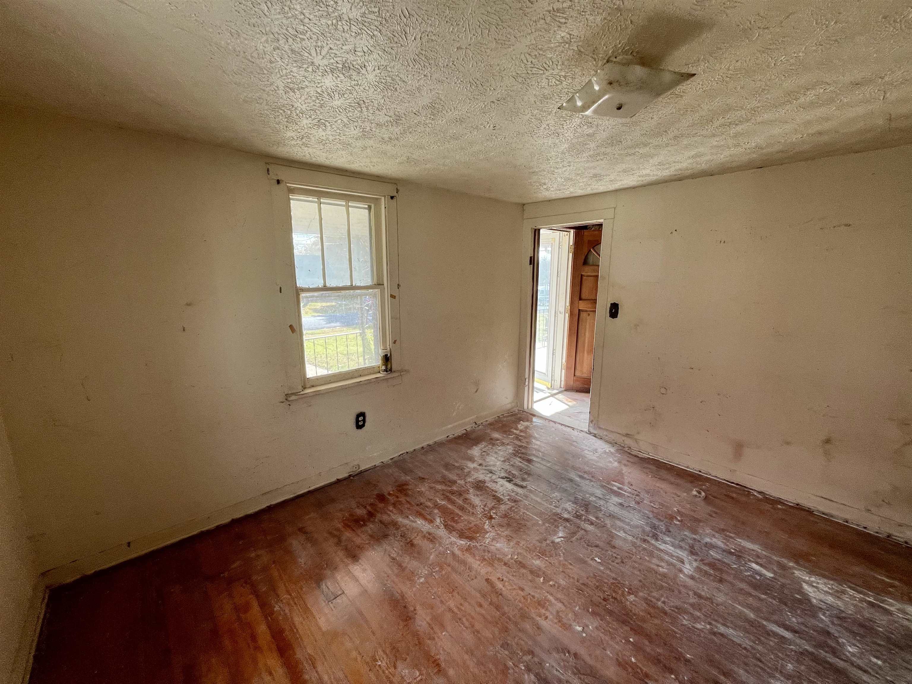 314 W SPRING AVE, ELKTON, Virginia 22827, 3 Bedrooms Bedrooms, ,1 BathroomBathrooms,Residential,314 W SPRING AVE,671796 MLS # 671796 314 W SPRING AVE, ELKTON, Virginia 22827, 3 Bedrooms Bedrooms, ,1 BathroomBathrooms,Residential,314 W SPRING AVE,671796 MLS # 671796