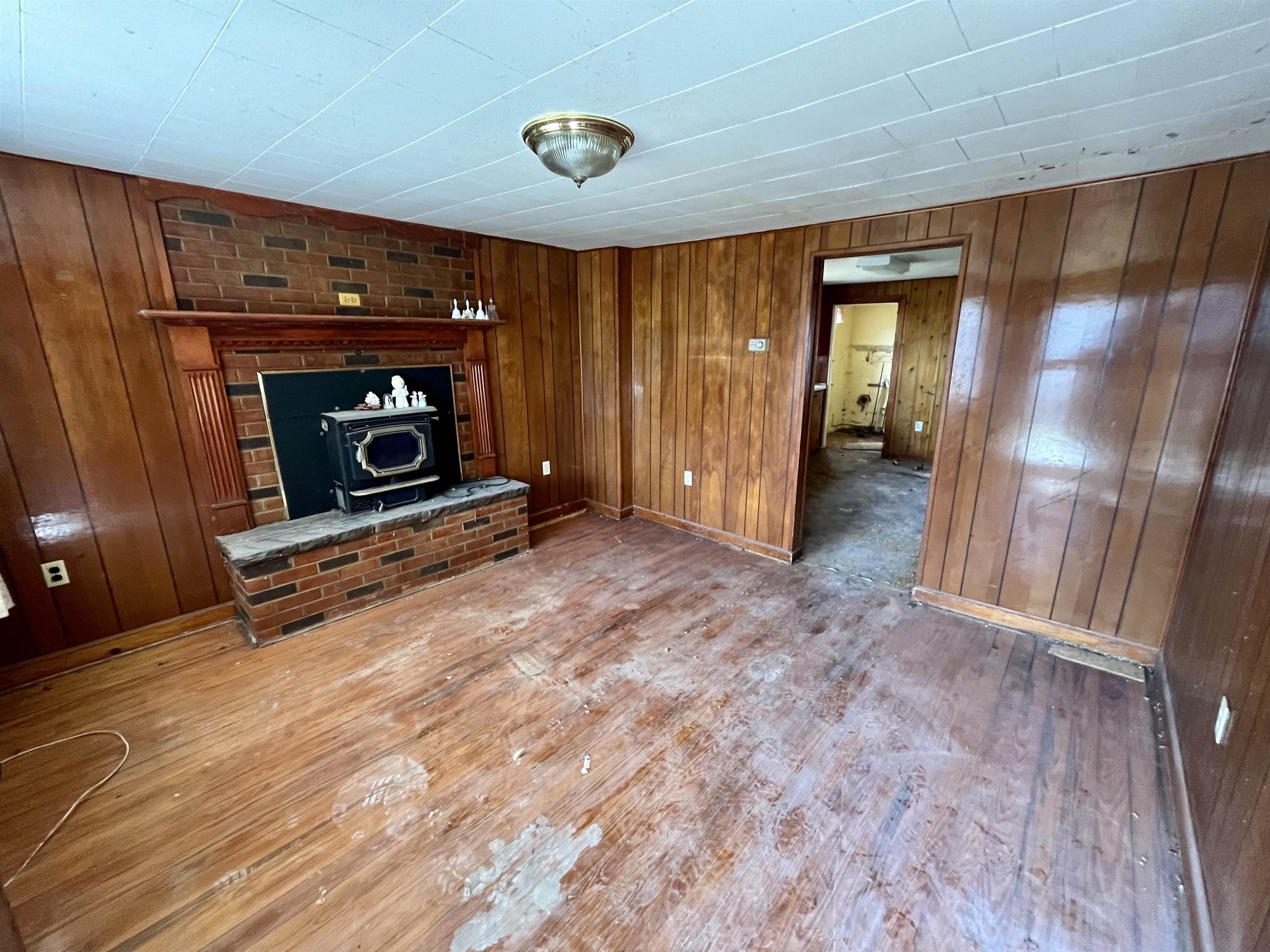 314 W SPRING AVE, ELKTON, Virginia 22827, 3 Bedrooms Bedrooms, ,1 BathroomBathrooms,Residential,314 W SPRING AVE,671796 MLS # 671796 314 W SPRING AVE, ELKTON, Virginia 22827, 3 Bedrooms Bedrooms, ,1 BathroomBathrooms,Residential,314 W SPRING AVE,671796 MLS # 671796