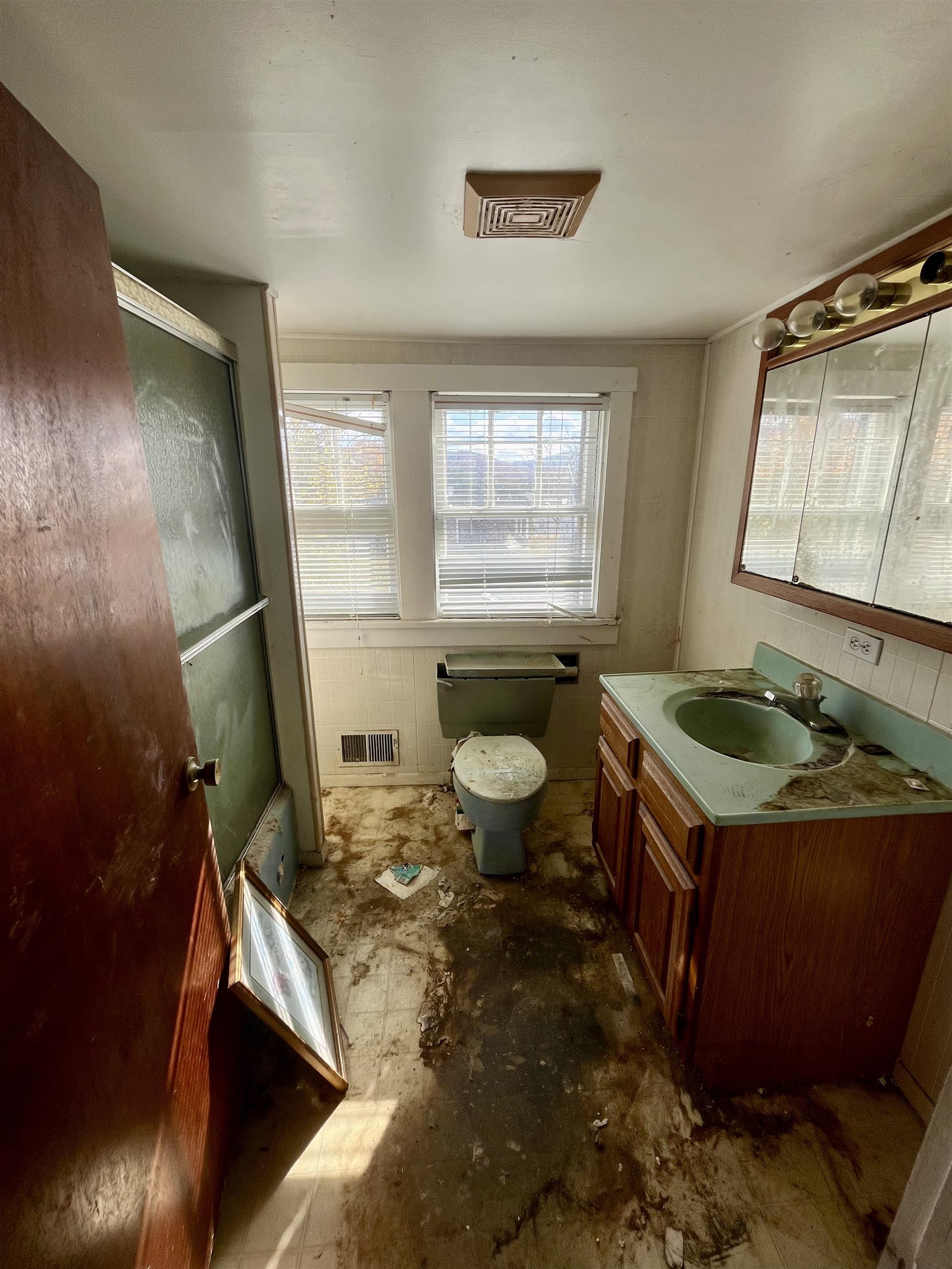 314 W SPRING AVE, ELKTON, Virginia 22827, 3 Bedrooms Bedrooms, ,1 BathroomBathrooms,Residential,314 W SPRING AVE,671796 MLS # 671796 314 W SPRING AVE, ELKTON, Virginia 22827, 3 Bedrooms Bedrooms, ,1 BathroomBathrooms,Residential,314 W SPRING AVE,671796 MLS # 671796