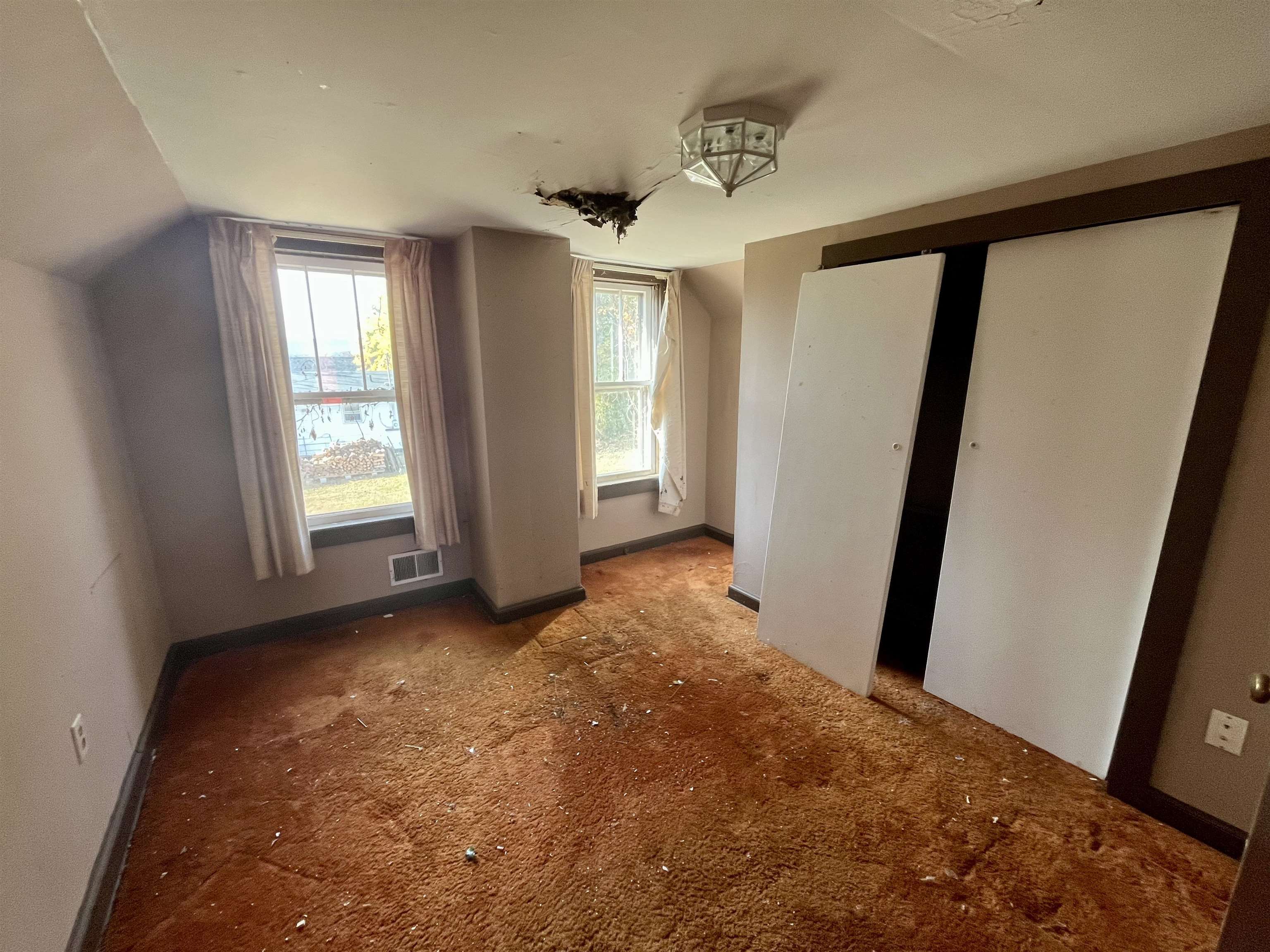 314 W SPRING AVE, ELKTON, Virginia 22827, 3 Bedrooms Bedrooms, ,1 BathroomBathrooms,Residential,314 W SPRING AVE,671796 MLS # 671796 314 W SPRING AVE, ELKTON, Virginia 22827, 3 Bedrooms Bedrooms, ,1 BathroomBathrooms,Residential,314 W SPRING AVE,671796 MLS # 671796