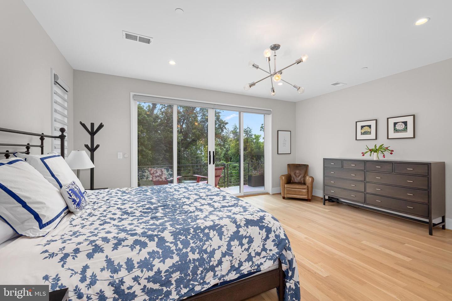 5624 SHERIER PL NW, WASHINGTON, District Of Columbia 20016, 6 Bedrooms Bedrooms, ,5 BathroomsBathrooms,Residential,For sale,5624 SHERIER PL NW,DCDC2227500 MLS # DCDC2227500 5624 SHERIER PL NW, WASHINGTON, District Of Columbia 20016, 6 Bedrooms Bedrooms, ,5 BathroomsBathrooms,Residential,For sale,5624 SHERIER PL NW,DCDC2227500 MLS # DCDC2227500