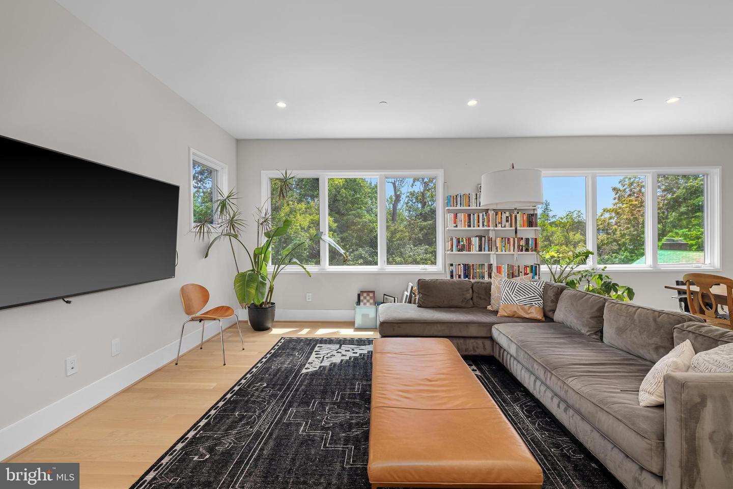 5624 SHERIER PL NW, WASHINGTON, District Of Columbia 20016, 6 Bedrooms Bedrooms, ,5 BathroomsBathrooms,Residential,For sale,5624 SHERIER PL NW,DCDC2227500 MLS # DCDC2227500 5624 SHERIER PL NW, WASHINGTON, District Of Columbia 20016, 6 Bedrooms Bedrooms, ,5 BathroomsBathrooms,Residential,For sale,5624 SHERIER PL NW,DCDC2227500 MLS # DCDC2227500