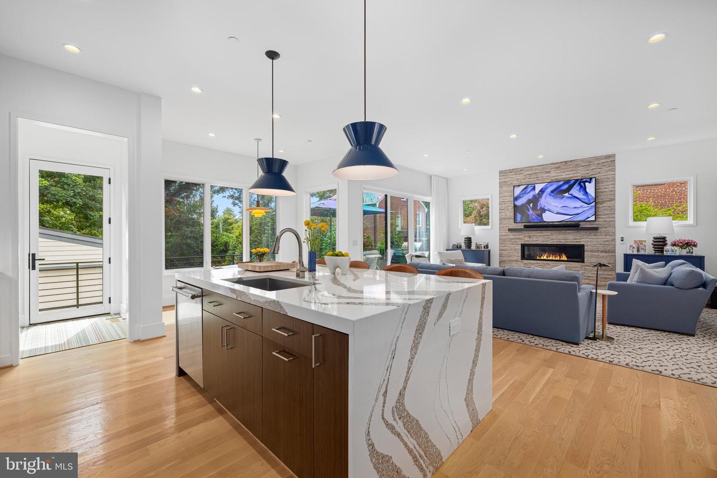 5624 SHERIER PL NW, WASHINGTON, District Of Columbia 20016, 6 Bedrooms Bedrooms, ,5 BathroomsBathrooms,Residential,For sale,5624 SHERIER PL NW,DCDC2227500 MLS # DCDC2227500 5624 SHERIER PL NW, WASHINGTON, District Of Columbia 20016, 6 Bedrooms Bedrooms, ,5 BathroomsBathrooms,Residential,For sale,5624 SHERIER PL NW,DCDC2227500 MLS # DCDC2227500