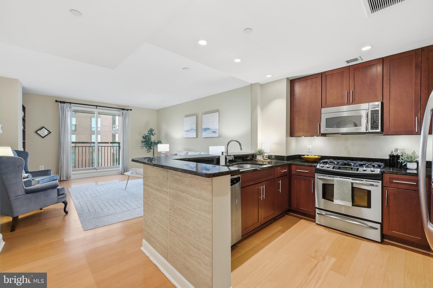 2050 JAMIESON AVE #1005, ALEXANDRIA, Virginia 22314, 1 Bedroom Bedrooms, ,1 BathroomBathrooms,Residential,For sale,2050 JAMIESON AVE #1005,VAAX2051014 MLS # VAAX2051014 2050 JAMIESON AVE #1005, ALEXANDRIA, Virginia 22314, 1 Bedroom Bedrooms, ,1 BathroomBathrooms,Residential,For sale,2050 JAMIESON AVE #1005,VAAX2051014 MLS # VAAX2051014