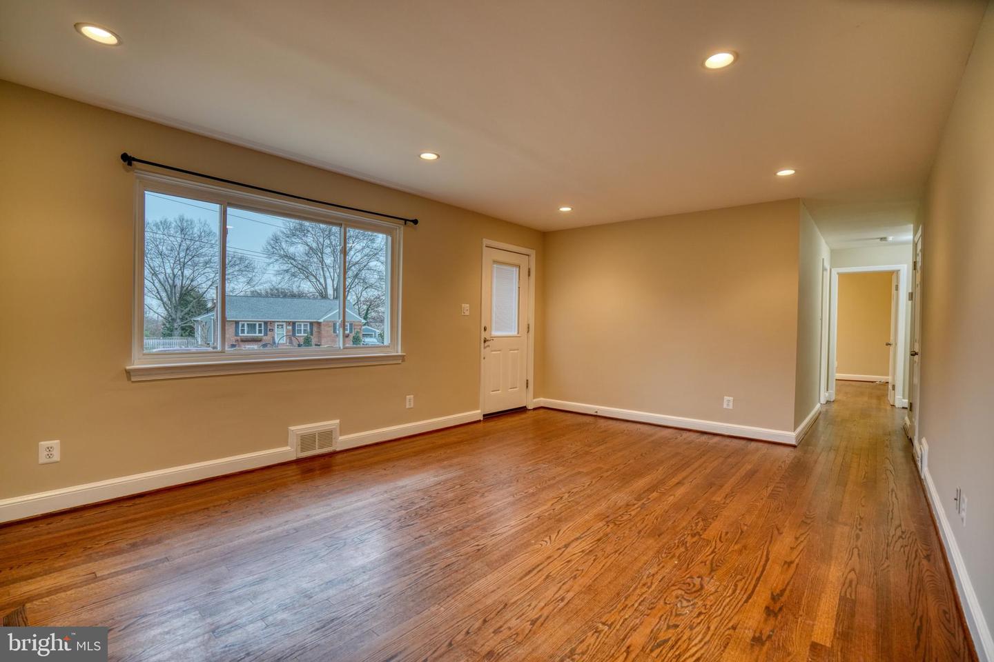 6000 GRAYSON ST, SPRINGFIELD, Virginia 22150, 4 Bedrooms Bedrooms, ,2 BathroomsBathrooms,Residential,For sale,6000 GRAYSON ST,VAFX2277768 MLS # VAFX2277768 6000 GRAYSON ST, SPRINGFIELD, Virginia 22150, 4 Bedrooms Bedrooms, ,2 BathroomsBathrooms,Residential,For sale,6000 GRAYSON ST,VAFX2277768 MLS # VAFX2277768