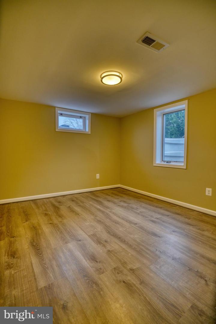 6000 GRAYSON ST, SPRINGFIELD, Virginia 22150, 4 Bedrooms Bedrooms, ,2 BathroomsBathrooms,Residential,For sale,6000 GRAYSON ST,VAFX2277768 MLS # VAFX2277768 6000 GRAYSON ST, SPRINGFIELD, Virginia 22150, 4 Bedrooms Bedrooms, ,2 BathroomsBathrooms,Residential,For sale,6000 GRAYSON ST,VAFX2277768 MLS # VAFX2277768