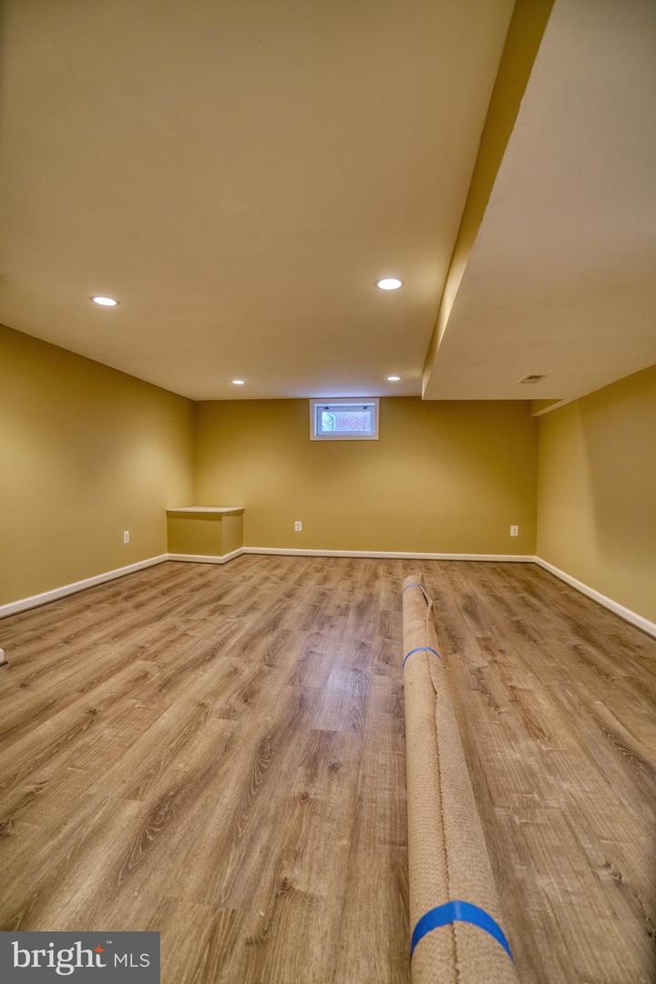 6000 GRAYSON ST, SPRINGFIELD, Virginia 22150, 4 Bedrooms Bedrooms, ,2 BathroomsBathrooms,Residential,For sale,6000 GRAYSON ST,VAFX2277768 MLS # VAFX2277768 6000 GRAYSON ST, SPRINGFIELD, Virginia 22150, 4 Bedrooms Bedrooms, ,2 BathroomsBathrooms,Residential,For sale,6000 GRAYSON ST,VAFX2277768 MLS # VAFX2277768