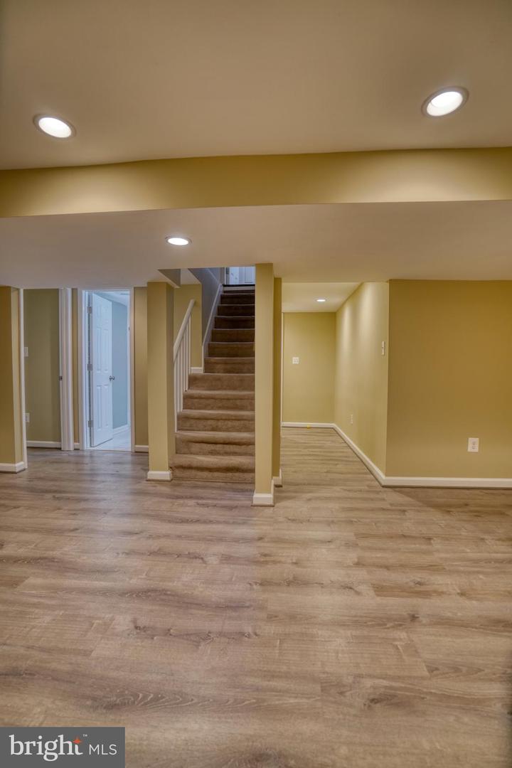 6000 GRAYSON ST, SPRINGFIELD, Virginia 22150, 4 Bedrooms Bedrooms, ,2 BathroomsBathrooms,Residential,For sale,6000 GRAYSON ST,VAFX2277768 MLS # VAFX2277768 6000 GRAYSON ST, SPRINGFIELD, Virginia 22150, 4 Bedrooms Bedrooms, ,2 BathroomsBathrooms,Residential,For sale,6000 GRAYSON ST,VAFX2277768 MLS # VAFX2277768