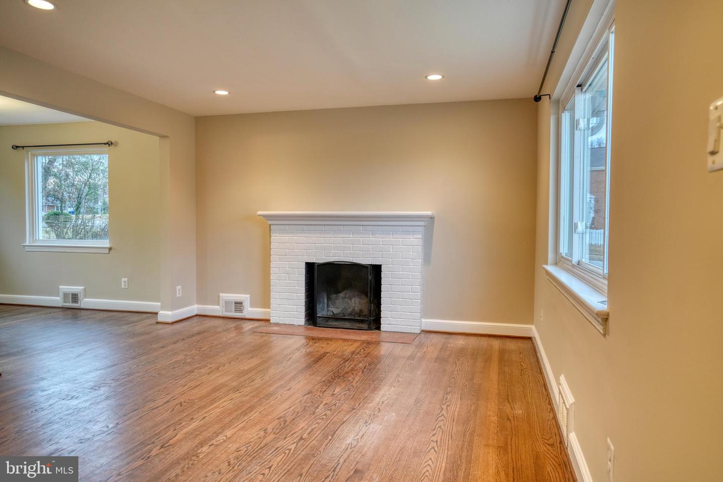 6000 GRAYSON ST, SPRINGFIELD, Virginia 22150, 4 Bedrooms Bedrooms, ,2 BathroomsBathrooms,Residential,For sale,6000 GRAYSON ST,VAFX2277768 MLS # VAFX2277768 6000 GRAYSON ST, SPRINGFIELD, Virginia 22150, 4 Bedrooms Bedrooms, ,2 BathroomsBathrooms,Residential,For sale,6000 GRAYSON ST,VAFX2277768 MLS # VAFX2277768