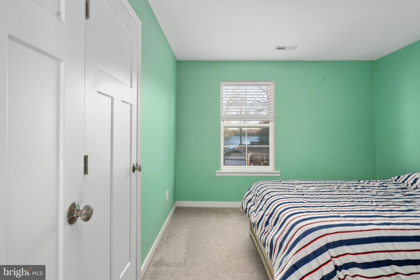 1002 LAKEVIEW PKWY, LOCUST GROVE, Virginia 22508, 5 Bedrooms Bedrooms, ,2 BathroomsBathrooms,Residential,For sale,1002 LAKEVIEW PKWY,VAOR2012746 MLS # VAOR2012746