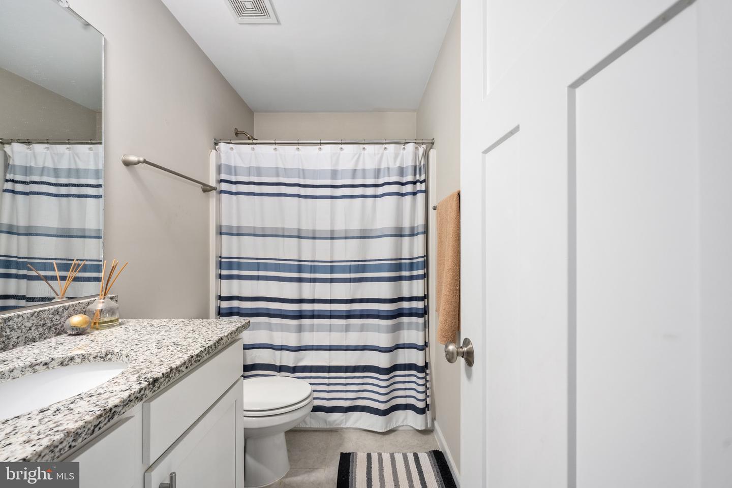 1002 LAKEVIEW PKWY, LOCUST GROVE, Virginia 22508, 5 Bedrooms Bedrooms, ,2 BathroomsBathrooms,Residential,For sale,1002 LAKEVIEW PKWY,VAOR2012746 MLS # VAOR2012746