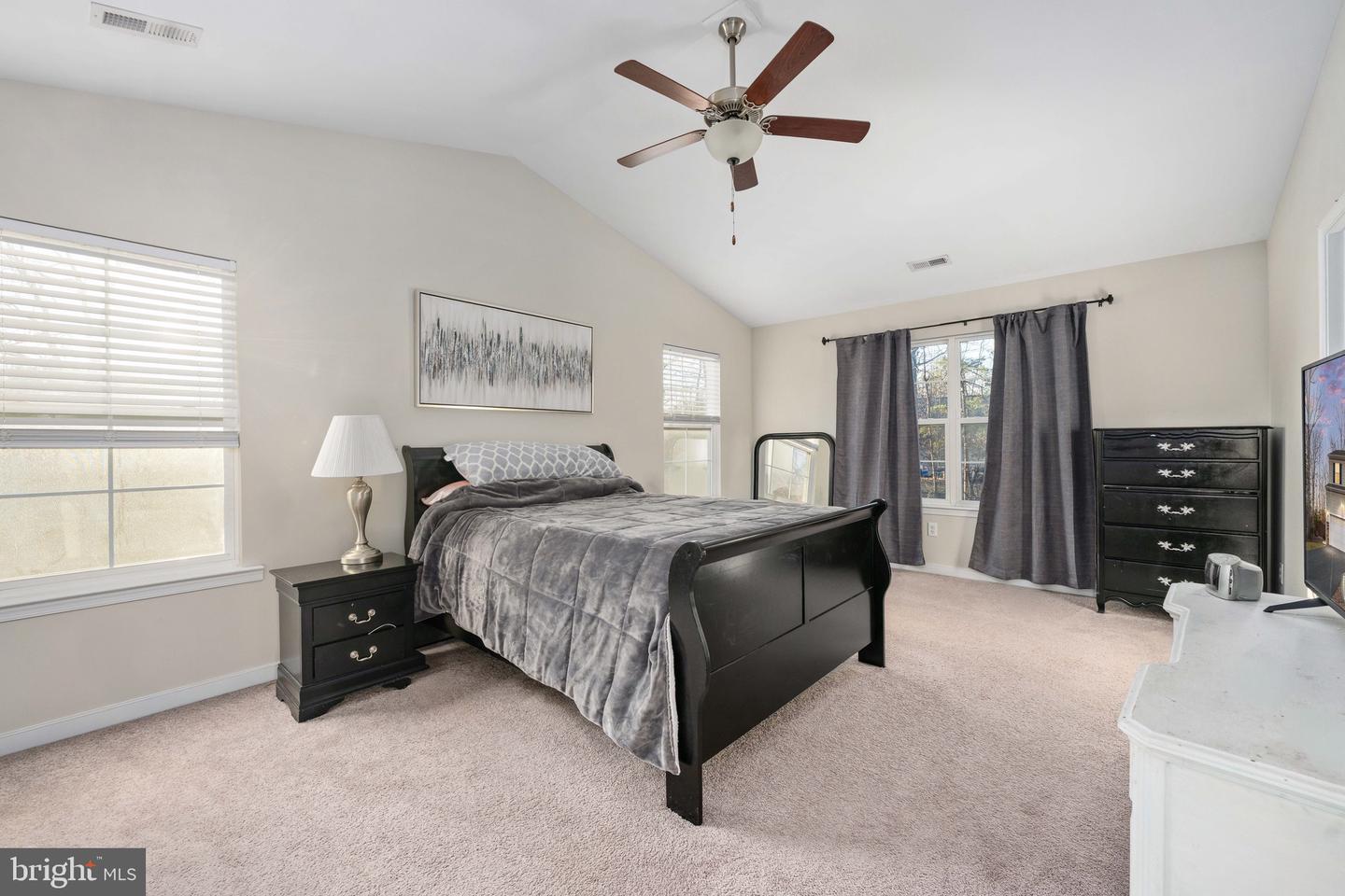 1002 LAKEVIEW PKWY, LOCUST GROVE, Virginia 22508, 5 Bedrooms Bedrooms, ,2 BathroomsBathrooms,Residential,For sale,1002 LAKEVIEW PKWY,VAOR2012746 MLS # VAOR2012746