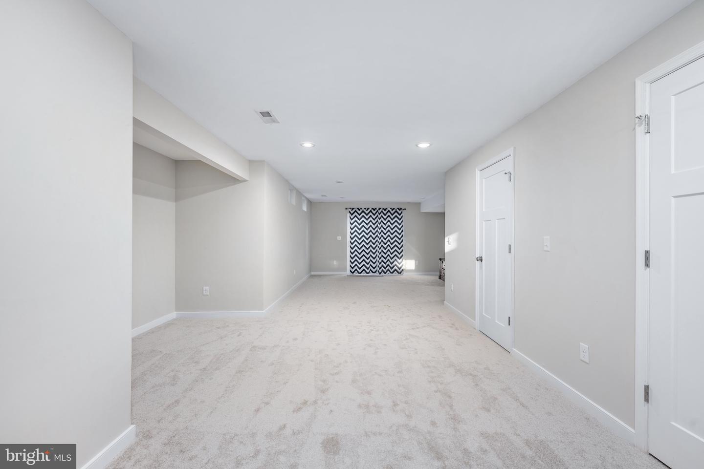 1002 LAKEVIEW PKWY, LOCUST GROVE, Virginia 22508, 5 Bedrooms Bedrooms, ,2 BathroomsBathrooms,Residential,For sale,1002 LAKEVIEW PKWY,VAOR2012746 MLS # VAOR2012746