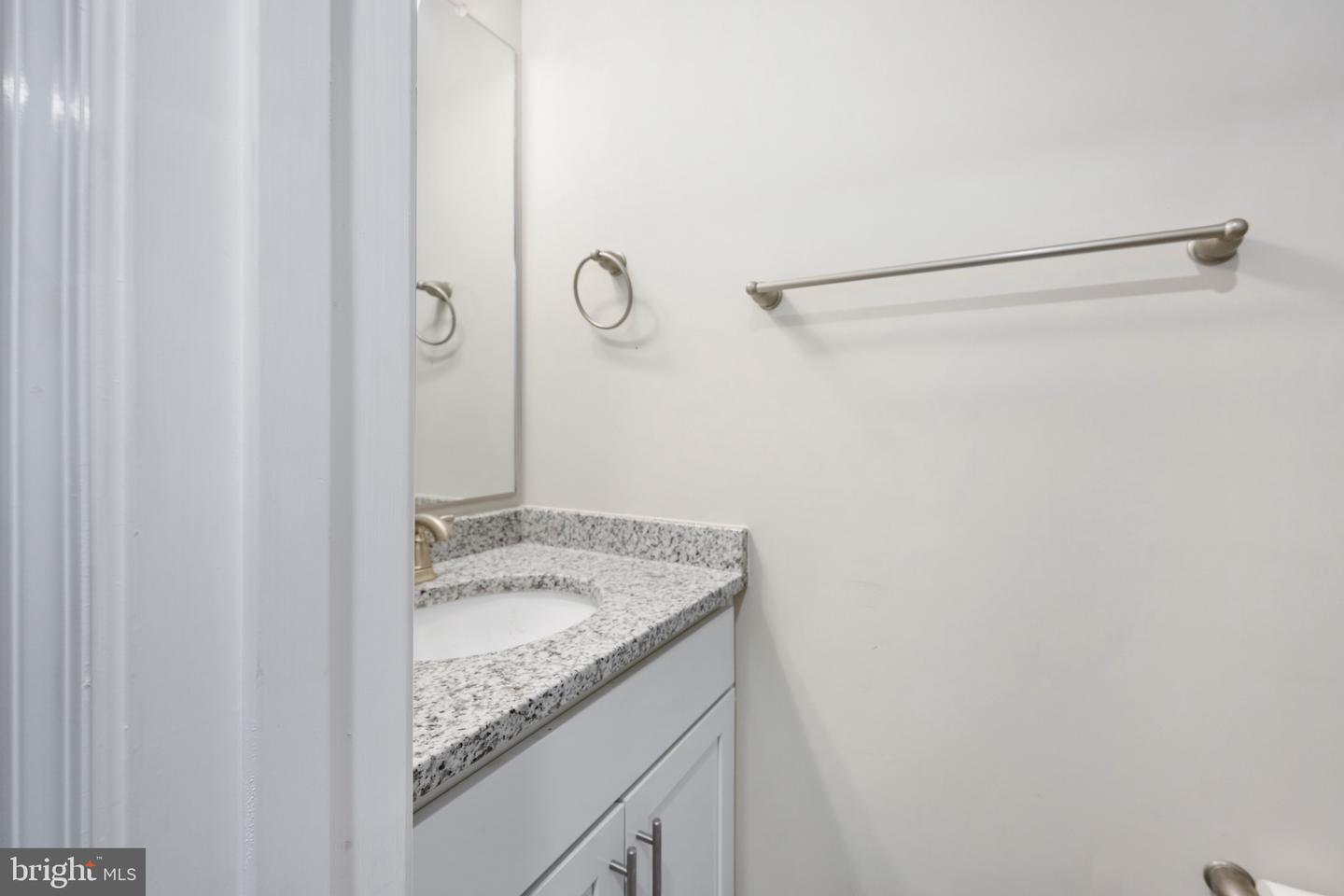 1002 LAKEVIEW PKWY, LOCUST GROVE, Virginia 22508, 5 Bedrooms Bedrooms, ,2 BathroomsBathrooms,Residential,For sale,1002 LAKEVIEW PKWY,VAOR2012746 MLS # VAOR2012746