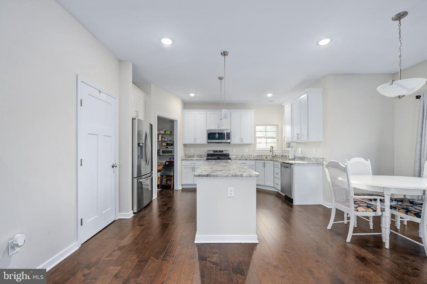 1002 LAKEVIEW PKWY, LOCUST GROVE, Virginia 22508, 5 Bedrooms Bedrooms, ,2 BathroomsBathrooms,Residential,For sale,1002 LAKEVIEW PKWY,VAOR2012746 MLS # VAOR2012746