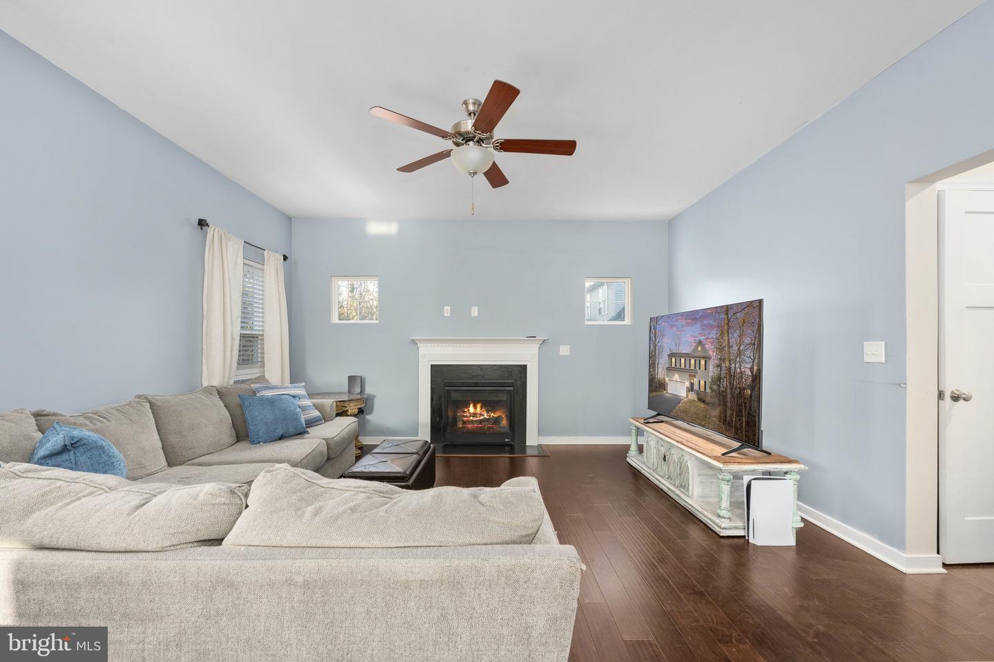 1002 LAKEVIEW PKWY, LOCUST GROVE, Virginia 22508, 5 Bedrooms Bedrooms, ,2 BathroomsBathrooms,Residential,For sale,1002 LAKEVIEW PKWY,VAOR2012746 MLS # VAOR2012746