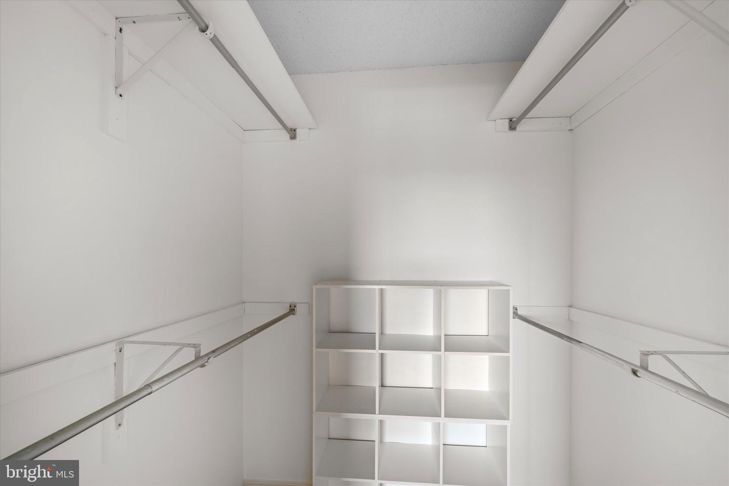 5902 MOUNT EAGLE DR #1410, ALEXANDRIA, Virginia 22303, 2 Bedrooms Bedrooms, ,2 BathroomsBathrooms,Residential,For sale,5902 MOUNT EAGLE DR #1410,VAFX2277938 MLS # VAFX2277938 5902 MOUNT EAGLE DR #1410, ALEXANDRIA, Virginia 22303, 2 Bedrooms Bedrooms, ,2 BathroomsBathrooms,Residential,For sale,5902 MOUNT EAGLE DR #1410,VAFX2277938 MLS # VAFX2277938