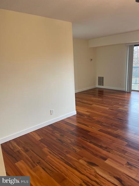 8340 GREENSBORO DR #402, MCLEAN, Virginia 22102, 1 Bedroom Bedrooms, ,1 BathroomBathrooms,Residential,For sale,8340 GREENSBORO DR #402,VAFX2279346 MLS # VAFX2279346 8340 GREENSBORO DR #402, MCLEAN, Virginia 22102, 1 Bedroom Bedrooms, ,1 BathroomBathrooms,Residential,For sale,8340 GREENSBORO DR #402,VAFX2279346 MLS # VAFX2279346