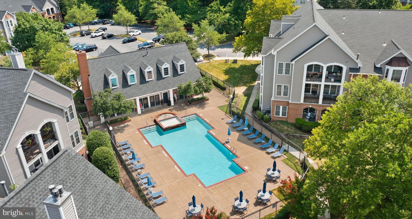 46620 DRYSDALE TER #203, STERLING, Virginia 20165, 2 Bedrooms Bedrooms, ,2 BathroomsBathrooms,Residential,For sale,46620 DRYSDALE TER #203,VALO2111640 MLS # VALO2111640 46620 DRYSDALE TER #203, STERLING, Virginia 20165, 2 Bedrooms Bedrooms, ,2 BathroomsBathrooms,Residential,For sale,46620 DRYSDALE TER #203,VALO2111640 MLS # VALO2111640