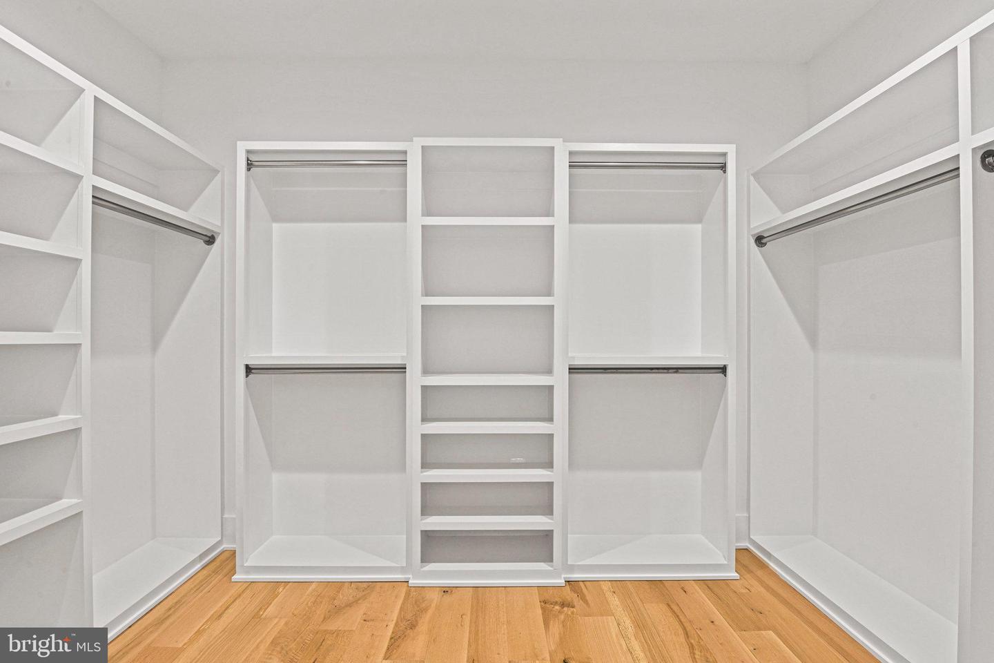 352 AYR HILL AVE NE, VIENNA, Virginia 22180, 6 Bedrooms Bedrooms, ,6 BathroomsBathrooms,Residential,For sale,352 AYR HILL AVE NE,VAFX2280496 MLS # VAFX2280496 352 AYR HILL AVE NE, VIENNA, Virginia 22180, 6 Bedrooms Bedrooms, ,6 BathroomsBathrooms,Residential,For sale,352 AYR HILL AVE NE,VAFX2280496 MLS # VAFX2280496