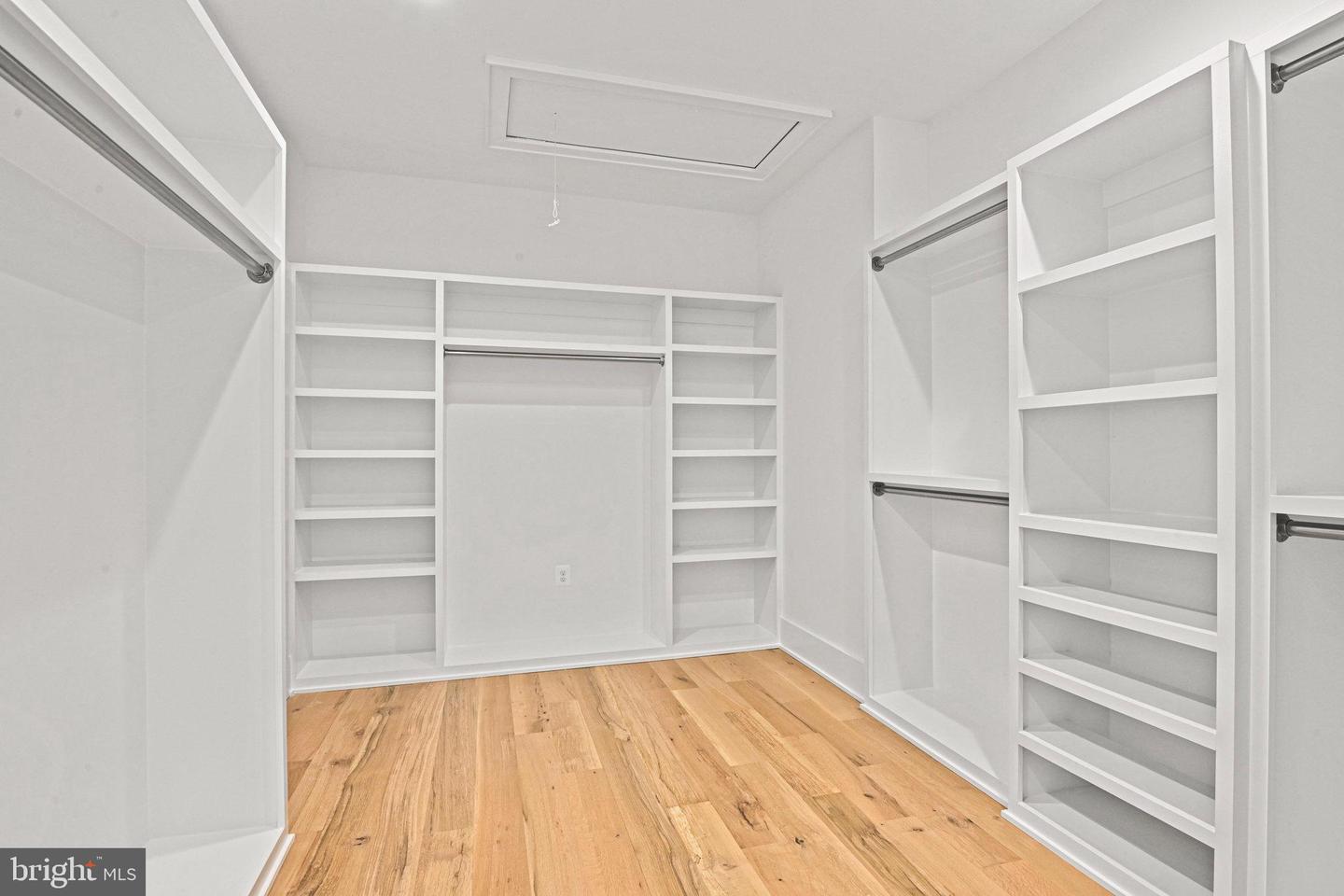 352 AYR HILL AVE NE, VIENNA, Virginia 22180, 6 Bedrooms Bedrooms, ,6 BathroomsBathrooms,Residential,For sale,352 AYR HILL AVE NE,VAFX2280496 MLS # VAFX2280496 352 AYR HILL AVE NE, VIENNA, Virginia 22180, 6 Bedrooms Bedrooms, ,6 BathroomsBathrooms,Residential,For sale,352 AYR HILL AVE NE,VAFX2280496 MLS # VAFX2280496