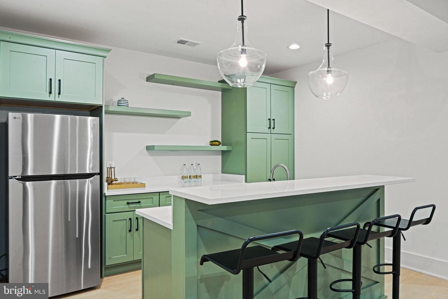 352 AYR HILL AVE NE, VIENNA, Virginia 22180, 6 Bedrooms Bedrooms, ,6 BathroomsBathrooms,Residential,For sale,352 AYR HILL AVE NE,VAFX2280496 MLS # VAFX2280496 352 AYR HILL AVE NE, VIENNA, Virginia 22180, 6 Bedrooms Bedrooms, ,6 BathroomsBathrooms,Residential,For sale,352 AYR HILL AVE NE,VAFX2280496 MLS # VAFX2280496