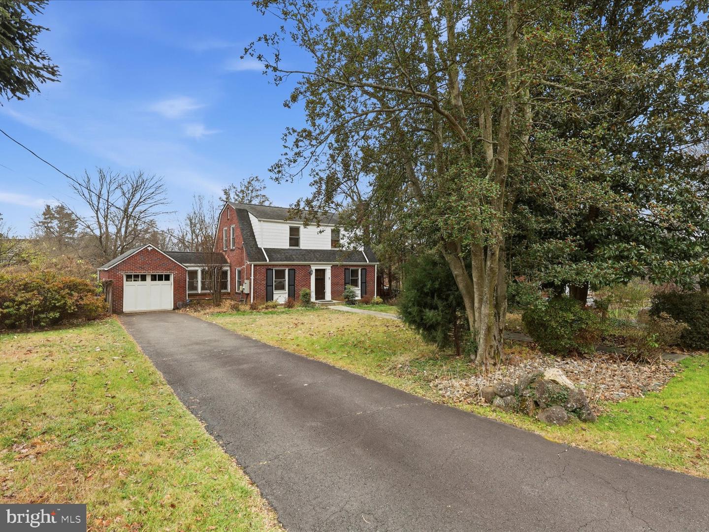 6437 SPRING TER, FALLS CHURCH, Virginia 22042, 3 Bedrooms Bedrooms, ,3 BathroomsBathrooms,Residential,For sale,6437 SPRING TER,VAFX2281004 MLS # VAFX2281004 6437 SPRING TER, FALLS CHURCH, Virginia 22042, 3 Bedrooms Bedrooms, ,3 BathroomsBathrooms,Residential,For sale,6437 SPRING TER,VAFX2281004 MLS # VAFX2281004