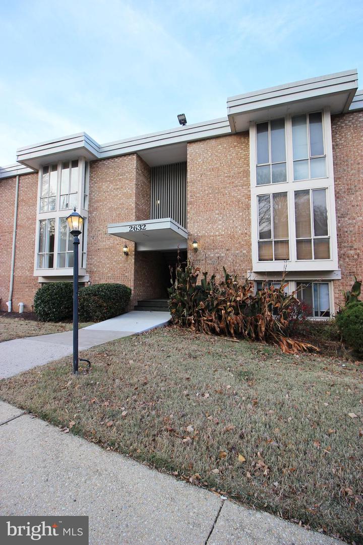 2632 WAGON DR #1C, ALEXANDRIA, Virginia 22303, 2 Bedrooms Bedrooms, ,1 BathroomBathrooms,Residential,For sale,2632 WAGON DR #1C,VAFX2281746 MLS # VAFX2281746 2632 WAGON DR #1C, ALEXANDRIA, Virginia 22303, 2 Bedrooms Bedrooms, ,1 BathroomBathrooms,Residential,For sale,2632 WAGON DR #1C,VAFX2281746 MLS # VAFX2281746