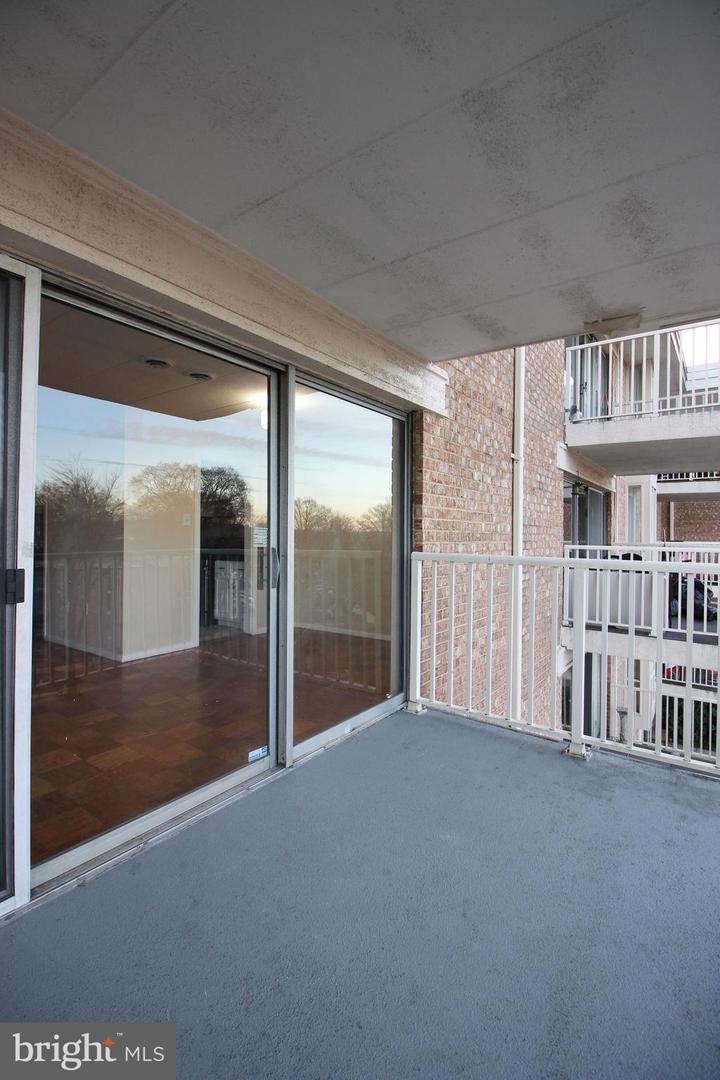 2632 WAGON DR #1C, ALEXANDRIA, Virginia 22303, 2 Bedrooms Bedrooms, ,1 BathroomBathrooms,Residential,For sale,2632 WAGON DR #1C,VAFX2281746 MLS # VAFX2281746 2632 WAGON DR #1C, ALEXANDRIA, Virginia 22303, 2 Bedrooms Bedrooms, ,1 BathroomBathrooms,Residential,For sale,2632 WAGON DR #1C,VAFX2281746 MLS # VAFX2281746