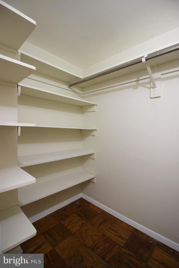 2632 WAGON DR #1C, ALEXANDRIA, Virginia 22303, 2 Bedrooms Bedrooms, ,1 BathroomBathrooms,Residential,For sale,2632 WAGON DR #1C,VAFX2281746 MLS # VAFX2281746 2632 WAGON DR #1C, ALEXANDRIA, Virginia 22303, 2 Bedrooms Bedrooms, ,1 BathroomBathrooms,Residential,For sale,2632 WAGON DR #1C,VAFX2281746 MLS # VAFX2281746