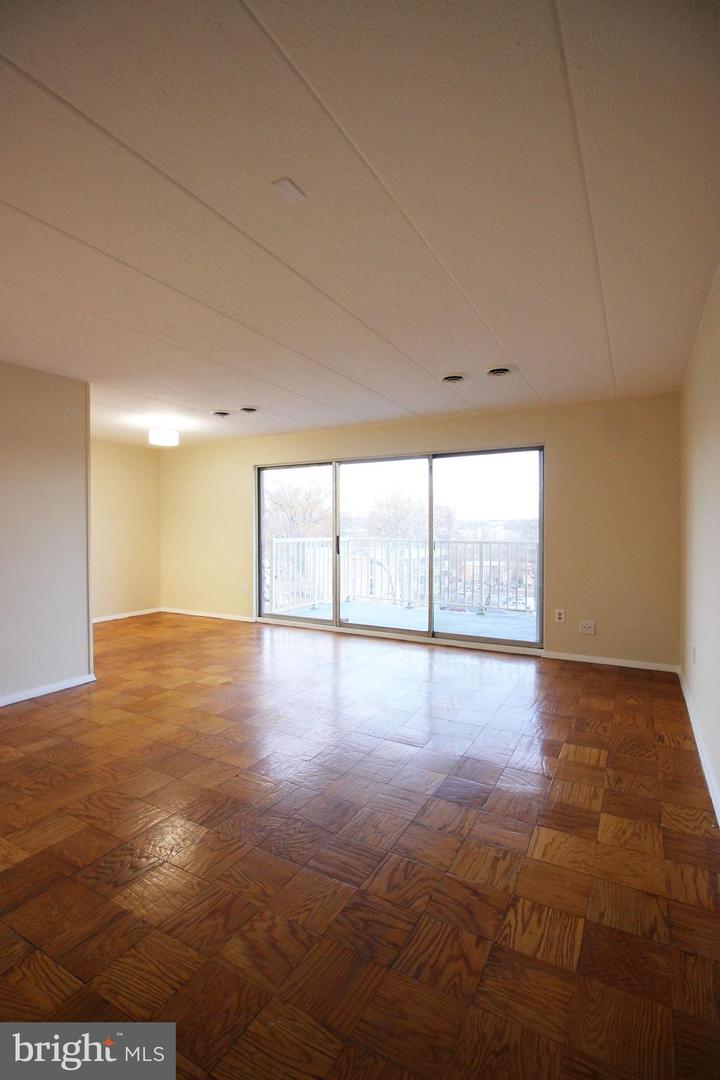 2632 WAGON DR #1C, ALEXANDRIA, Virginia 22303, 2 Bedrooms Bedrooms, ,1 BathroomBathrooms,Residential,For sale,2632 WAGON DR #1C,VAFX2281746 MLS # VAFX2281746 2632 WAGON DR #1C, ALEXANDRIA, Virginia 22303, 2 Bedrooms Bedrooms, ,1 BathroomBathrooms,Residential,For sale,2632 WAGON DR #1C,VAFX2281746 MLS # VAFX2281746