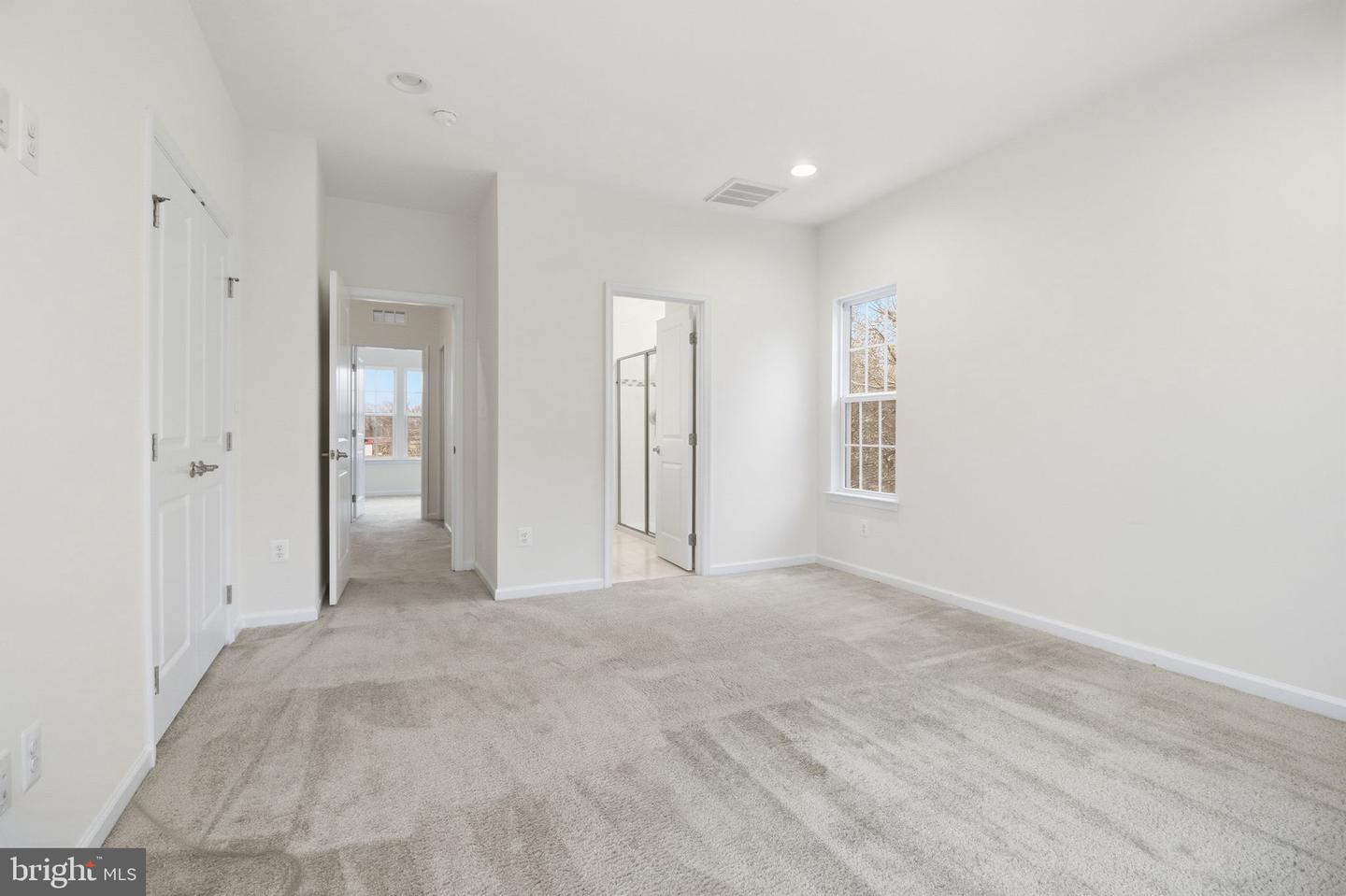 3400 10TH PL SE, WASHINGTON, District Of Columbia 20032, 2 Bedrooms Bedrooms, ,2 BathroomsBathrooms,Residential,For sale,3400 10TH PL SE,DCDC2234260 MLS # DCDC2234260 3400 10TH PL SE, WASHINGTON, District Of Columbia 20032, 2 Bedrooms Bedrooms, ,2 BathroomsBathrooms,Residential,For sale,3400 10TH PL SE,DCDC2234260 MLS # DCDC2234260