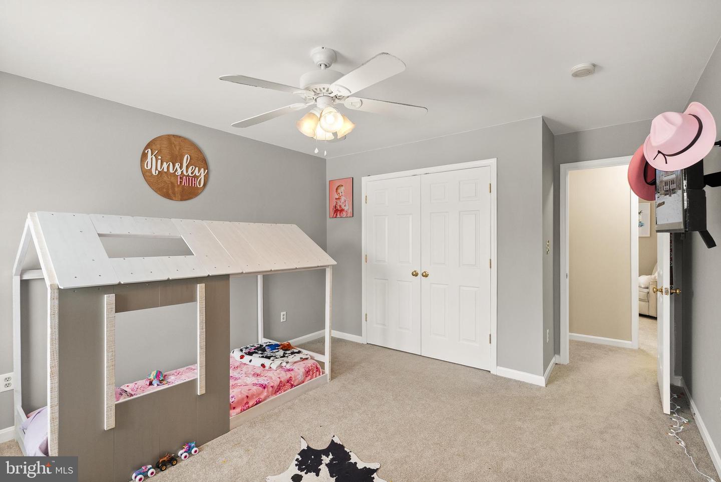 10757 SHENANDOAH PATH, CATLETT, Virginia 20119, 5 Bedrooms Bedrooms, ,3 BathroomsBathrooms,Residential,For sale,10757 SHENANDOAH PATH,VAFQ2019872 MLS # VAFQ2019872 10757 SHENANDOAH PATH, CATLETT, Virginia 20119, 5 Bedrooms Bedrooms, ,3 BathroomsBathrooms,Residential,For sale,10757 SHENANDOAH PATH,VAFQ2019872 MLS # VAFQ2019872