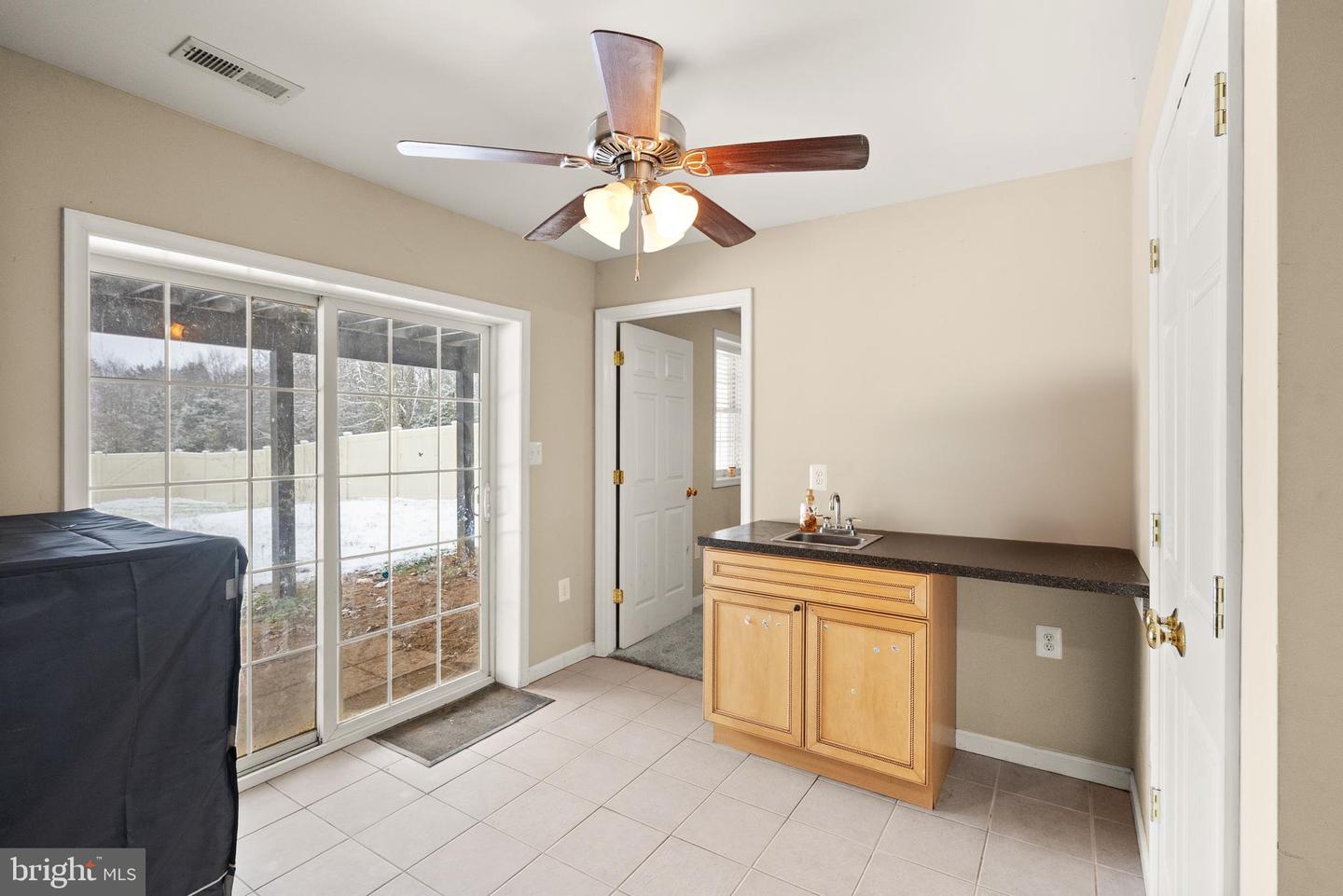 10757 SHENANDOAH PATH, CATLETT, Virginia 20119, 5 Bedrooms Bedrooms, ,3 BathroomsBathrooms,Residential,For sale,10757 SHENANDOAH PATH,VAFQ2019872 MLS # VAFQ2019872 10757 SHENANDOAH PATH, CATLETT, Virginia 20119, 5 Bedrooms Bedrooms, ,3 BathroomsBathrooms,Residential,For sale,10757 SHENANDOAH PATH,VAFQ2019872 MLS # VAFQ2019872