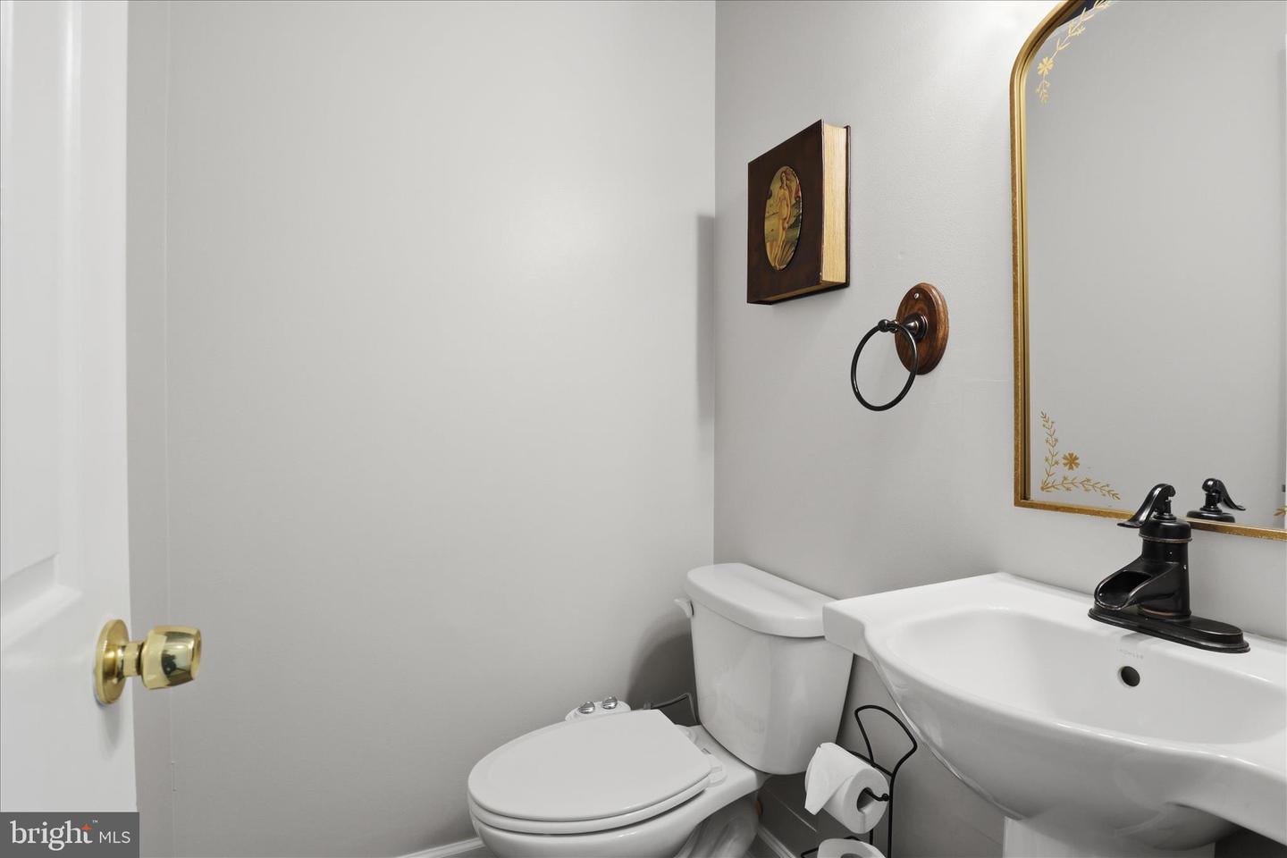 4170 PADGETT DR, HAYMARKET, Virginia 20169, 4 Bedrooms Bedrooms, ,2 BathroomsBathrooms,Residential,For sale,4170 PADGETT DR,VAPW2108830 MLS # VAPW2108830 4170 PADGETT DR, HAYMARKET, Virginia 20169, 4 Bedrooms Bedrooms, ,2 BathroomsBathrooms,Residential,For sale,4170 PADGETT DR,VAPW2108830 MLS # VAPW2108830