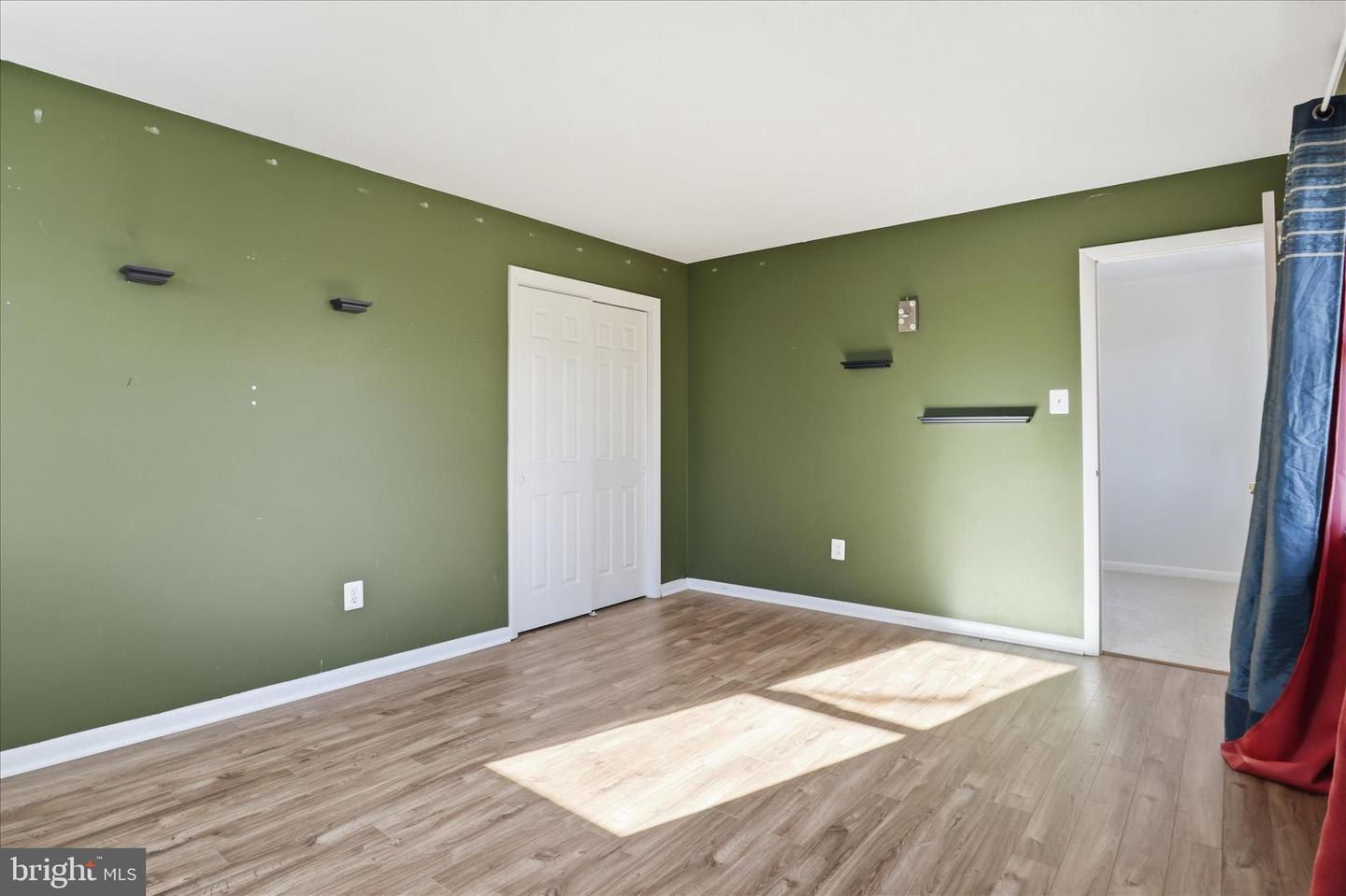 4170 PADGETT DR, HAYMARKET, Virginia 20169, 4 Bedrooms Bedrooms, ,2 BathroomsBathrooms,Residential,For sale,4170 PADGETT DR,VAPW2108830 MLS # VAPW2108830 4170 PADGETT DR, HAYMARKET, Virginia 20169, 4 Bedrooms Bedrooms, ,2 BathroomsBathrooms,Residential,For sale,4170 PADGETT DR,VAPW2108830 MLS # VAPW2108830