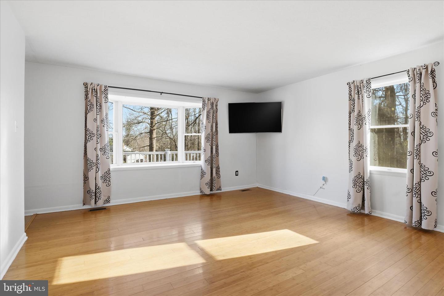 4170 PADGETT DR, HAYMARKET, Virginia 20169, 4 Bedrooms Bedrooms, ,2 BathroomsBathrooms,Residential,For sale,4170 PADGETT DR,VAPW2108830 MLS # VAPW2108830 4170 PADGETT DR, HAYMARKET, Virginia 20169, 4 Bedrooms Bedrooms, ,2 BathroomsBathrooms,Residential,For sale,4170 PADGETT DR,VAPW2108830 MLS # VAPW2108830