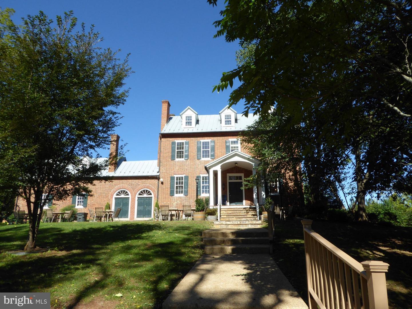 4170 PADGETT DR, HAYMARKET, Virginia 20169, 4 Bedrooms Bedrooms, ,2 BathroomsBathrooms,Residential,For sale,4170 PADGETT DR,VAPW2108830 MLS # VAPW2108830 4170 PADGETT DR, HAYMARKET, Virginia 20169, 4 Bedrooms Bedrooms, ,2 BathroomsBathrooms,Residential,For sale,4170 PADGETT DR,VAPW2108830 MLS # VAPW2108830