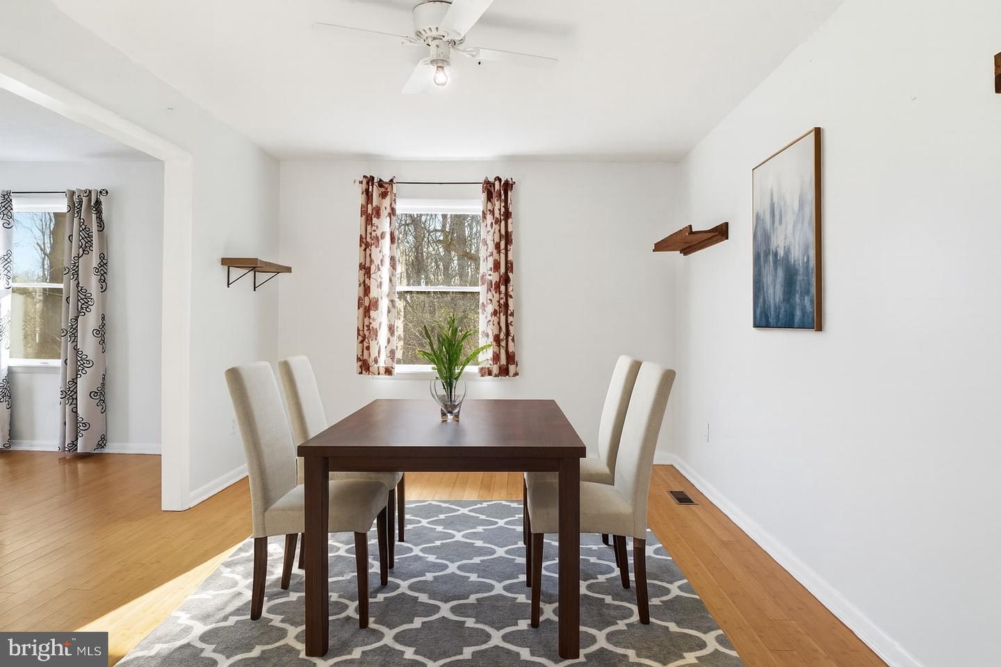 4170 PADGETT DR, HAYMARKET, Virginia 20169, 4 Bedrooms Bedrooms, ,2 BathroomsBathrooms,Residential,For sale,4170 PADGETT DR,VAPW2108830 MLS # VAPW2108830 4170 PADGETT DR, HAYMARKET, Virginia 20169, 4 Bedrooms Bedrooms, ,2 BathroomsBathrooms,Residential,For sale,4170 PADGETT DR,VAPW2108830 MLS # VAPW2108830