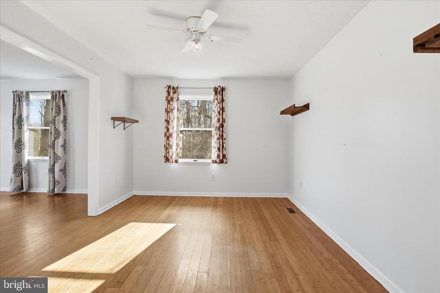 4170 PADGETT DR, HAYMARKET, Virginia 20169, 4 Bedrooms Bedrooms, ,2 BathroomsBathrooms,Residential,For sale,4170 PADGETT DR,VAPW2108830 MLS # VAPW2108830 4170 PADGETT DR, HAYMARKET, Virginia 20169, 4 Bedrooms Bedrooms, ,2 BathroomsBathrooms,Residential,For sale,4170 PADGETT DR,VAPW2108830 MLS # VAPW2108830