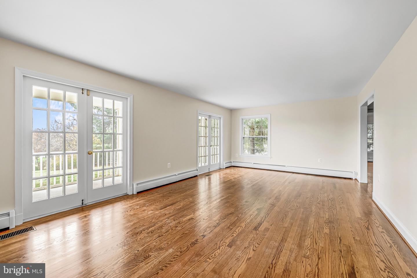 17747 SILCOTT SPRINGS RD, PURCELLVILLE, Virginia 20132, 7 Bedrooms Bedrooms, ,4 BathroomsBathrooms,Residential,For sale,17747 SILCOTT SPRINGS RD,VALO2112144 MLS # VALO2112144 17747 SILCOTT SPRINGS RD, PURCELLVILLE, Virginia 20132, 7 Bedrooms Bedrooms, ,4 BathroomsBathrooms,Residential,For sale,17747 SILCOTT SPRINGS RD,VALO2112144 MLS # VALO2112144