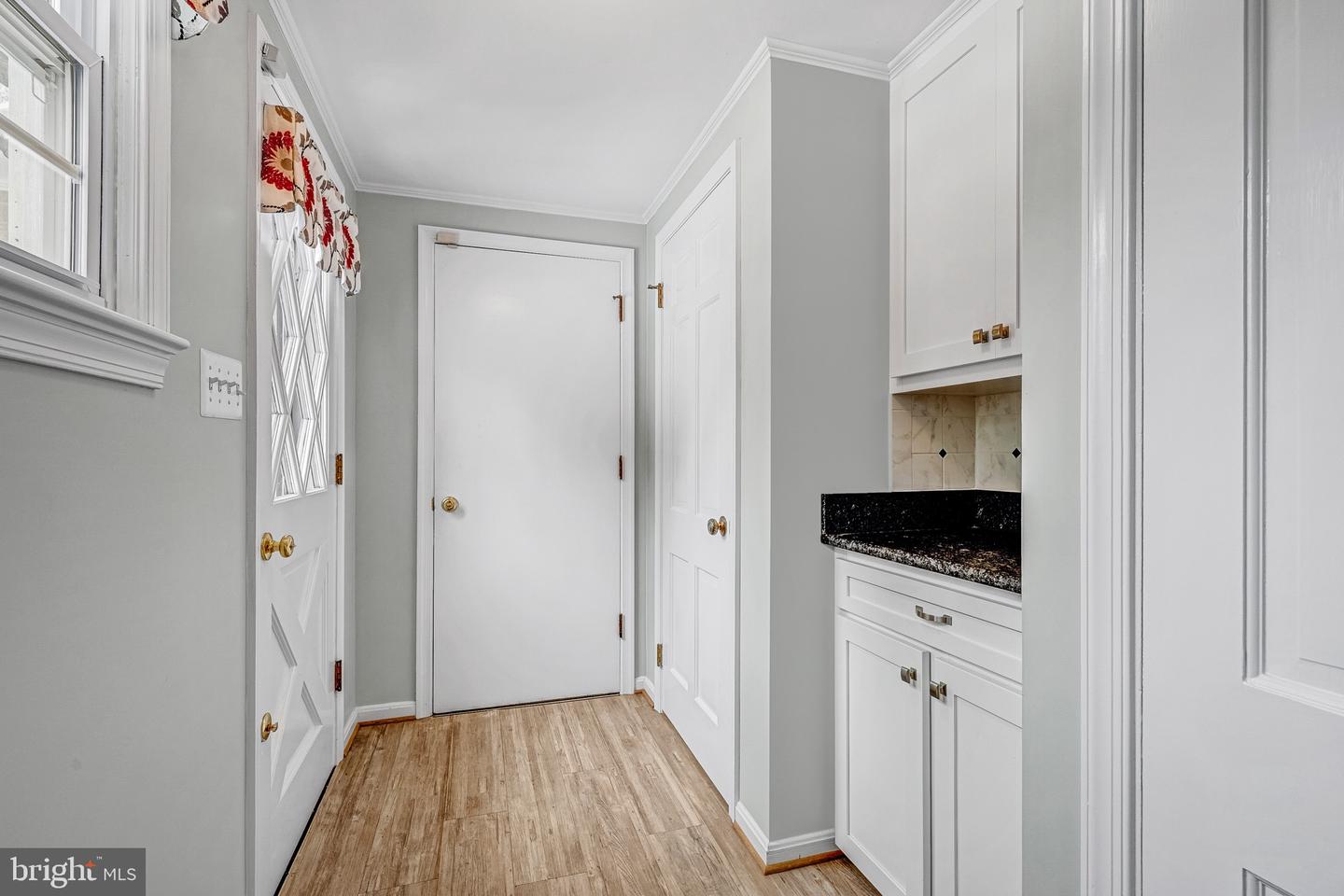 17747 SILCOTT SPRINGS RD, PURCELLVILLE, Virginia 20132, 7 Bedrooms Bedrooms, ,4 BathroomsBathrooms,Residential,For sale,17747 SILCOTT SPRINGS RD,VALO2112144 MLS # VALO2112144 17747 SILCOTT SPRINGS RD, PURCELLVILLE, Virginia 20132, 7 Bedrooms Bedrooms, ,4 BathroomsBathrooms,Residential,For sale,17747 SILCOTT SPRINGS RD,VALO2112144 MLS # VALO2112144