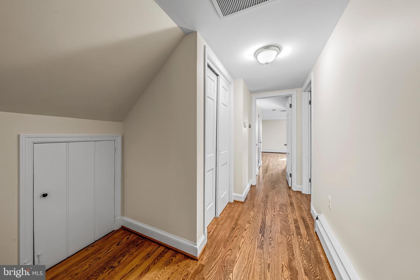 17747 SILCOTT SPRINGS RD, PURCELLVILLE, Virginia 20132, 7 Bedrooms Bedrooms, ,4 BathroomsBathrooms,Residential,For sale,17747 SILCOTT SPRINGS RD,VALO2112144 MLS # VALO2112144 17747 SILCOTT SPRINGS RD, PURCELLVILLE, Virginia 20132, 7 Bedrooms Bedrooms, ,4 BathroomsBathrooms,Residential,For sale,17747 SILCOTT SPRINGS RD,VALO2112144 MLS # VALO2112144