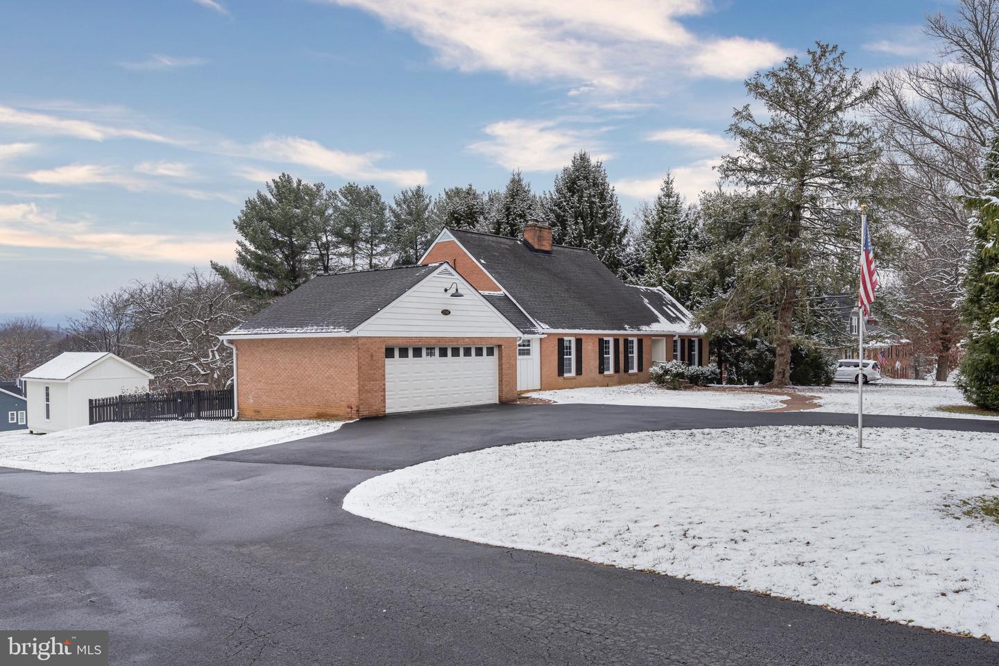 17747 SILCOTT SPRINGS RD, PURCELLVILLE, Virginia 20132, 7 Bedrooms Bedrooms, ,4 BathroomsBathrooms,Residential,For sale,17747 SILCOTT SPRINGS RD,VALO2112144 MLS # VALO2112144 17747 SILCOTT SPRINGS RD, PURCELLVILLE, Virginia 20132, 7 Bedrooms Bedrooms, ,4 BathroomsBathrooms,Residential,For sale,17747 SILCOTT SPRINGS RD,VALO2112144 MLS # VALO2112144