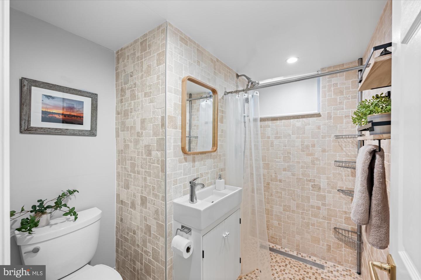 4820 LINNEAN AVE NW, WASHINGTON, District Of Columbia 20008, 5 Bedrooms Bedrooms, ,3 BathroomsBathrooms,Residential,For sale,4820 LINNEAN AVE NW,DCDC2234446 MLS # DCDC2234446 4820 LINNEAN AVE NW, WASHINGTON, District Of Columbia 20008, 5 Bedrooms Bedrooms, ,3 BathroomsBathrooms,Residential,For sale,4820 LINNEAN AVE NW,DCDC2234446 MLS # DCDC2234446