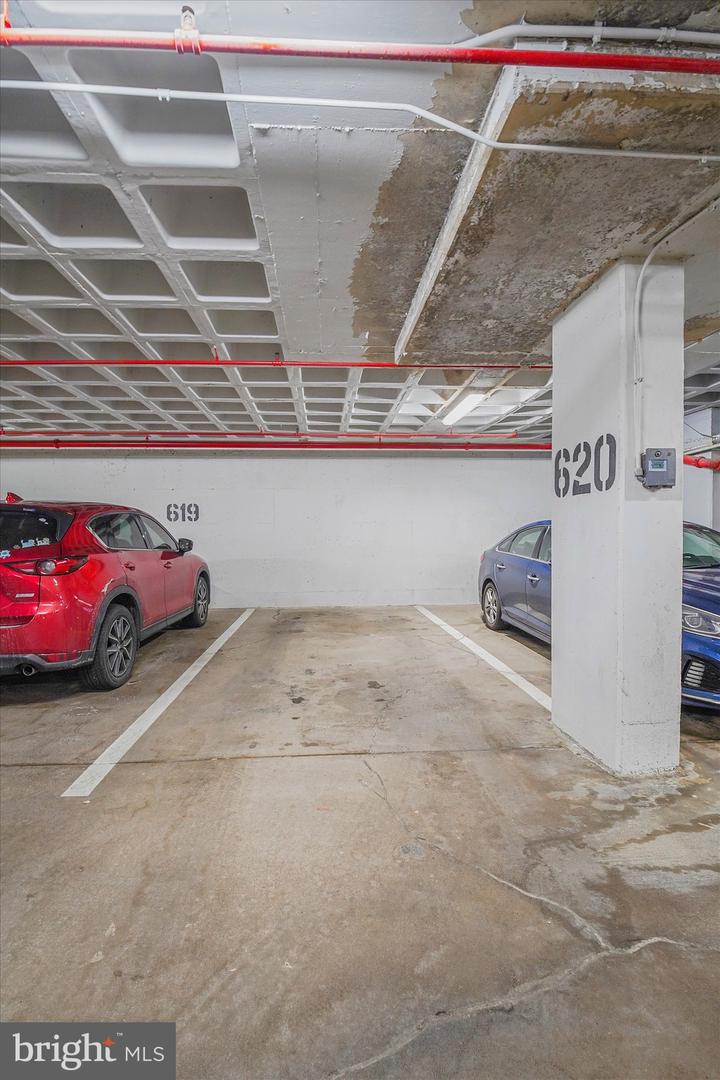 309 YOAKUM PKWY #807, ALEXANDRIA, Virginia 22304, 3 Bedrooms Bedrooms, ,2 BathroomsBathrooms,Residential,For sale,309 YOAKUM PKWY #807,VAAX2052336 MLS # VAAX2052336