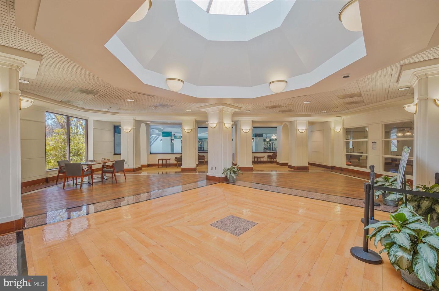 309 YOAKUM PKWY #807, ALEXANDRIA, Virginia 22304, 3 Bedrooms Bedrooms, ,2 BathroomsBathrooms,Residential,For sale,309 YOAKUM PKWY #807,VAAX2052336 MLS # VAAX2052336