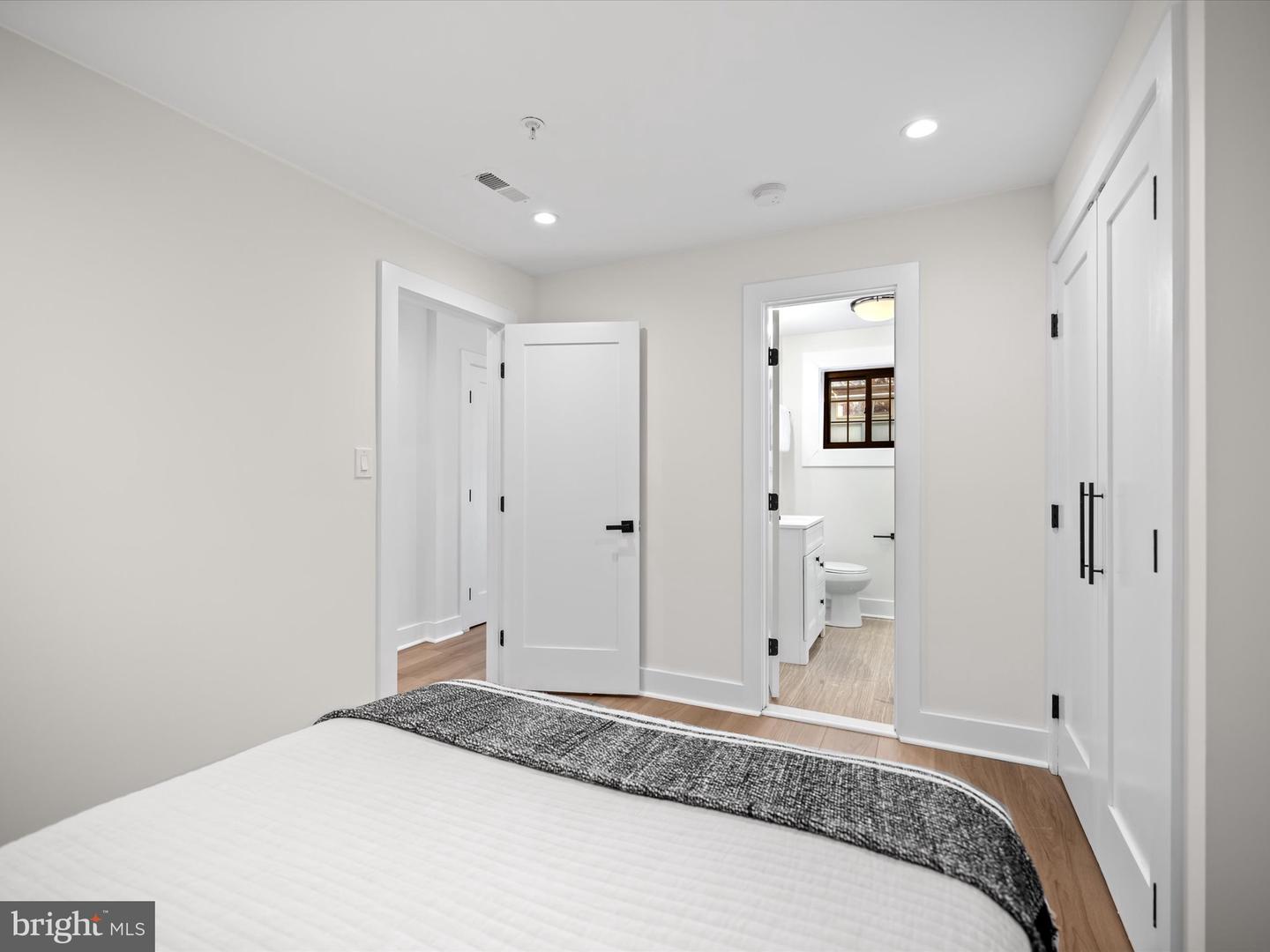 509 RANDOLPH ST NW #1, WASHINGTON, District Of Columbia 20011, 2 Bedrooms Bedrooms, 5 Rooms Rooms,2 BathroomsBathrooms,Residential,For sale,509 RANDOLPH ST NW #1,DCDC2234642 MLS # DCDC2234642