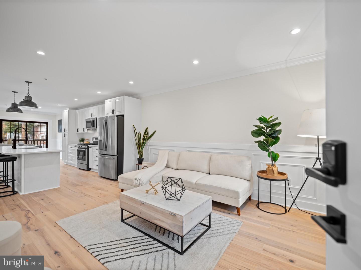 509 RANDOLPH ST NW #1, WASHINGTON, District Of Columbia 20011, 2 Bedrooms Bedrooms, 5 Rooms Rooms,2 BathroomsBathrooms,Residential,For sale,509 RANDOLPH ST NW #1,DCDC2234642 MLS # DCDC2234642