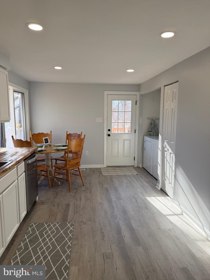 15214 SPOTSWOOD FURNACE RD, FREDERICKSBURG, Virginia 22407, 5 Bedrooms Bedrooms, ,2 BathroomsBathrooms,Residential,For sale,15214 SPOTSWOOD FURNACE RD,VASP2038070 MLS # VASP2038070